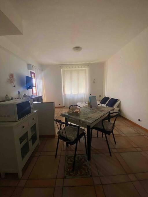 Fonzi'S House Apartment La Spezia Exterior photo